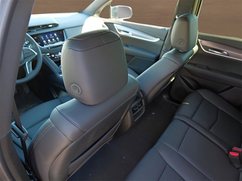 New 2026 Cadillac XT5 Luxury w/ LPO, Floor Liner Package image 22