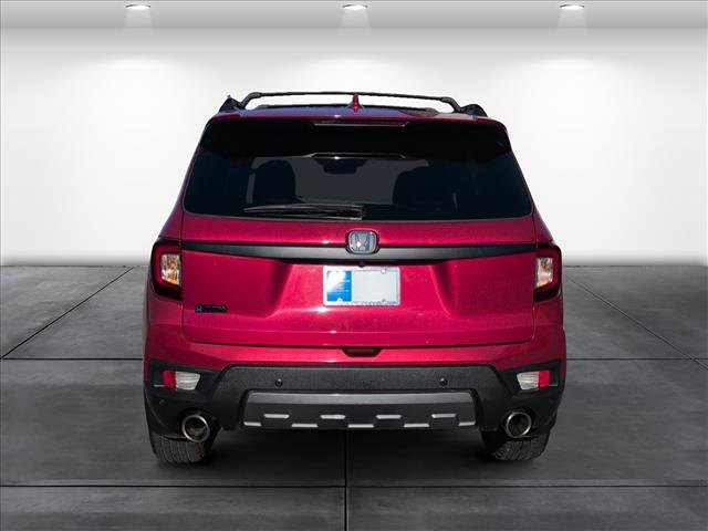 Certified 2022 Honda Passport TrailSport image 4