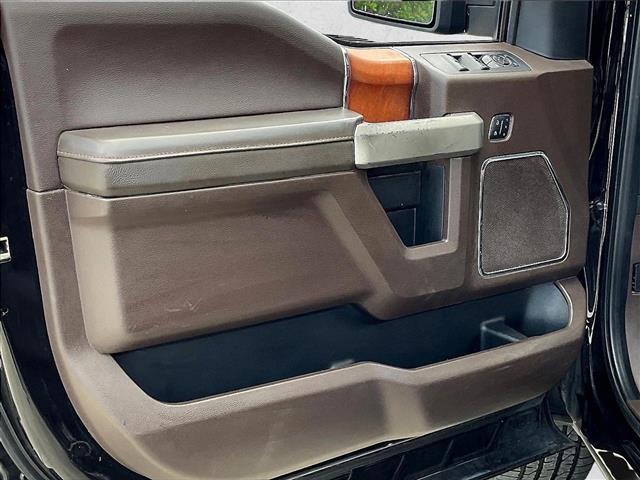Used 2019 Ford F150 King Ranch w/ Equipment Group 601A Luxury AWD/4WD image 17