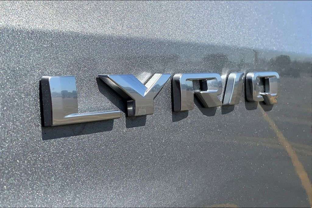 New 2026 Cadillac Lyriq Sport image 28