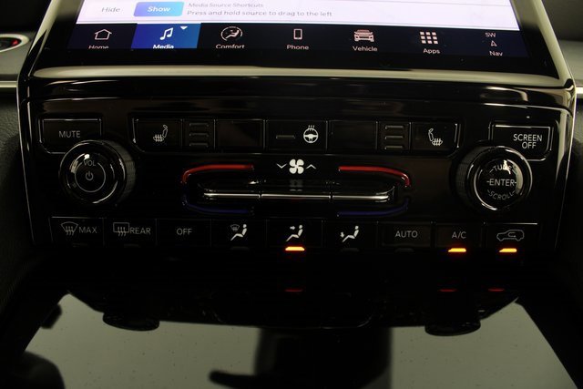 New 2025 Jeep Grand Cherokee L Limited w/ Black Appearance Package image 7