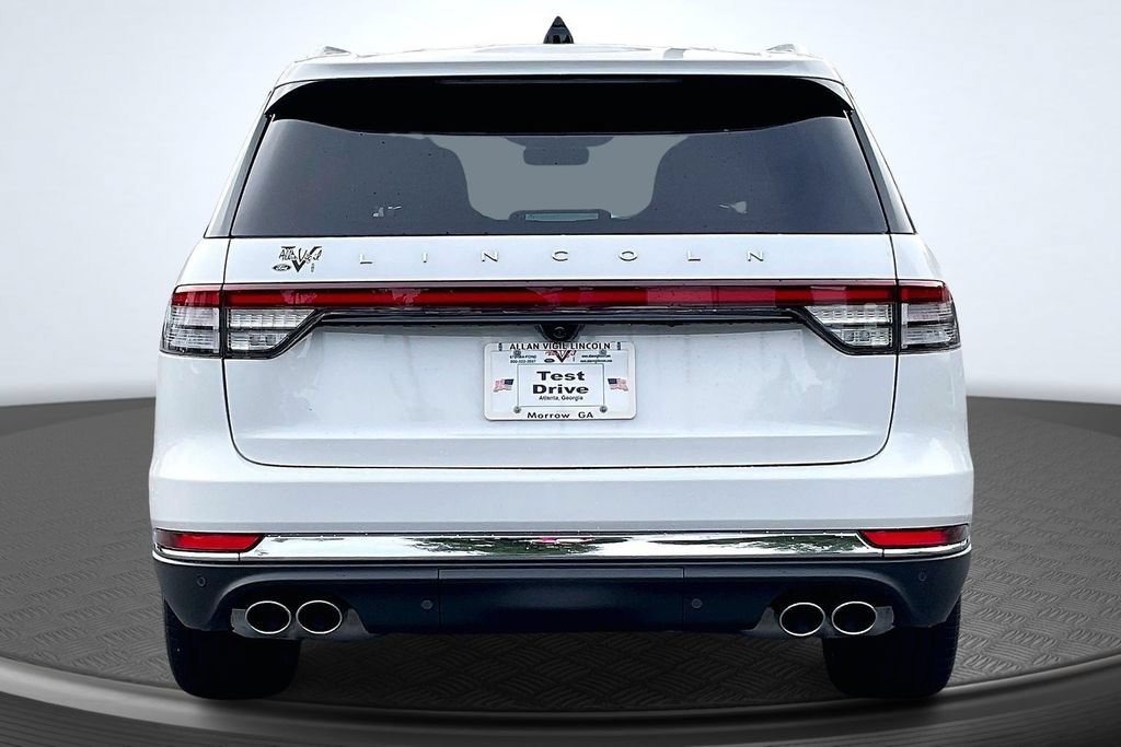 New 2026 Lincoln Aviator Reserve w/ Luxury Package RWD image 4