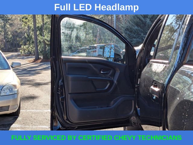 Used 2023 Nissan Titan SV w/ SV Convenience Package image 29