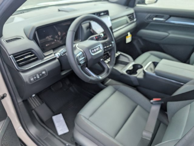 New 2027 GMC Terrain AT4 w/ Convenience Package III AWD/4WD image 16