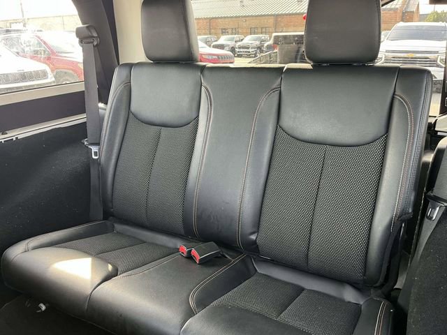 Used 2017 Jeep Wrangler 75th Anniversary image 15