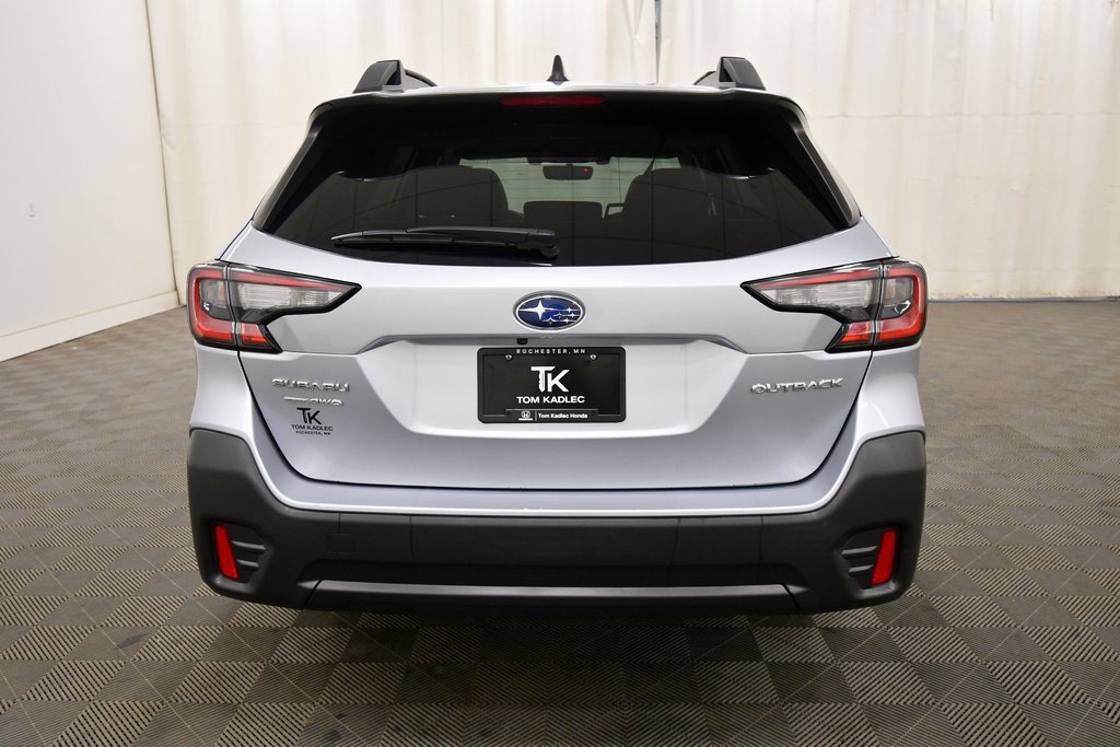 Used 2022 Subaru Outback Premium image 6