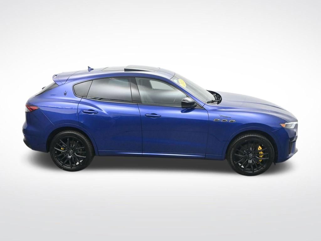 Used 2023 Maserati Levante Modena image 24