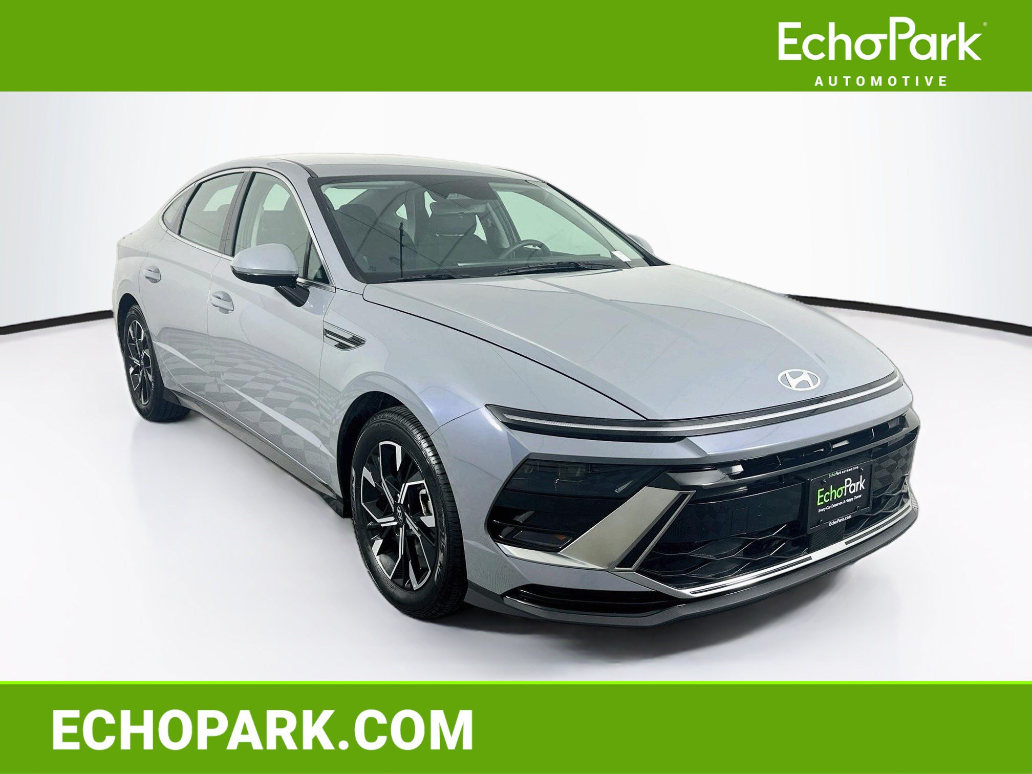 Used 2025 Hyundai Sonata SEL FWD image 1