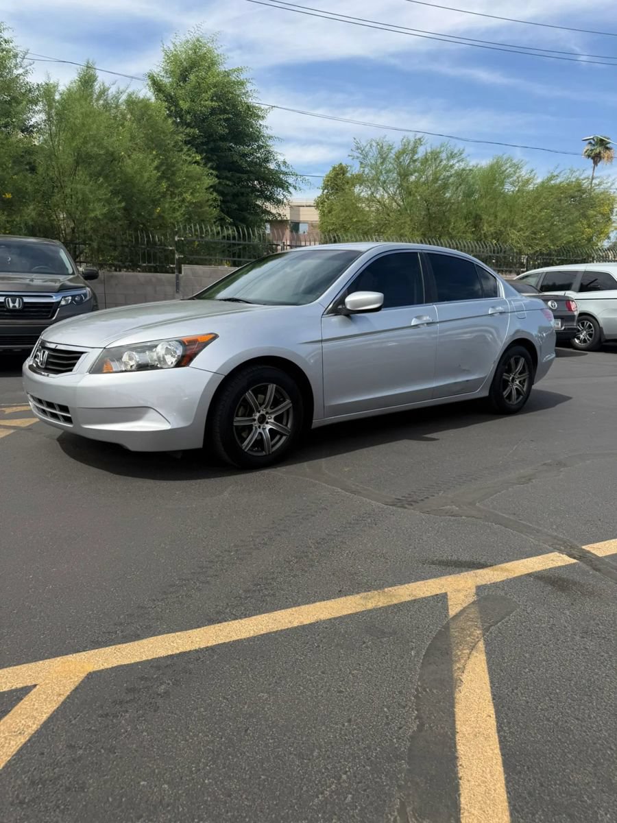 Used 2010 Honda Accord LX image 3