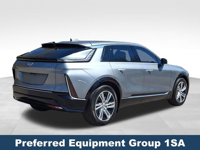 Used 2024 Cadillac Lyriq Tech w/ LPO, Floor Liner Package RWD image 7