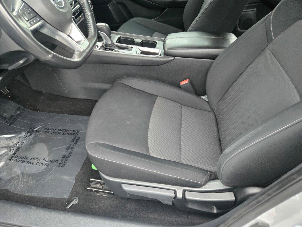 Used 2022 Nissan Sentra SV image 21