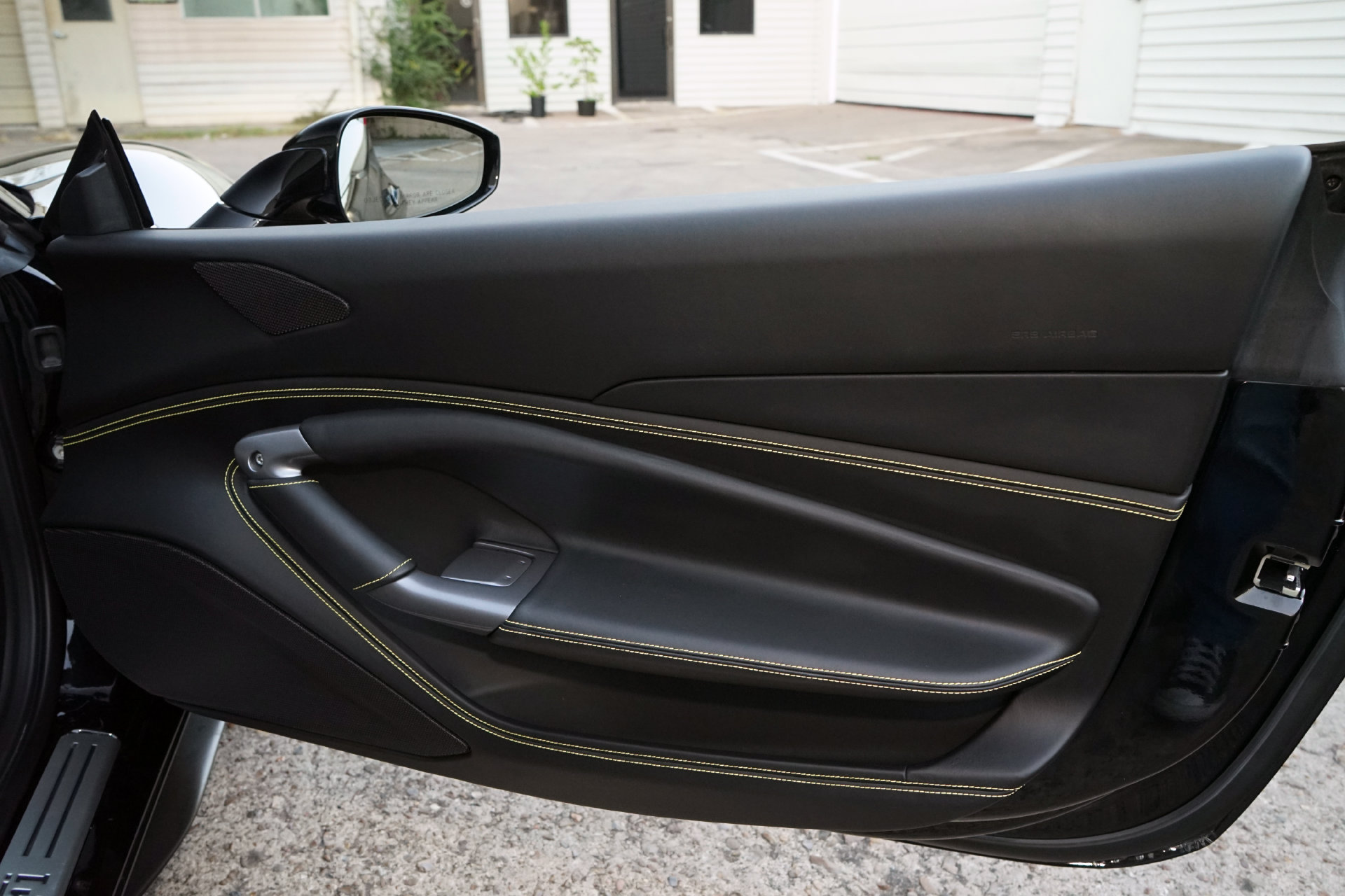 Used 2020 Ferrari F8 Tributo RWD image 22