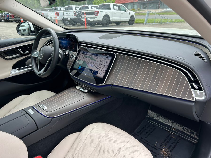 Used 2024 Mercedes-Benz E 450 4MATIC Sedan image 23