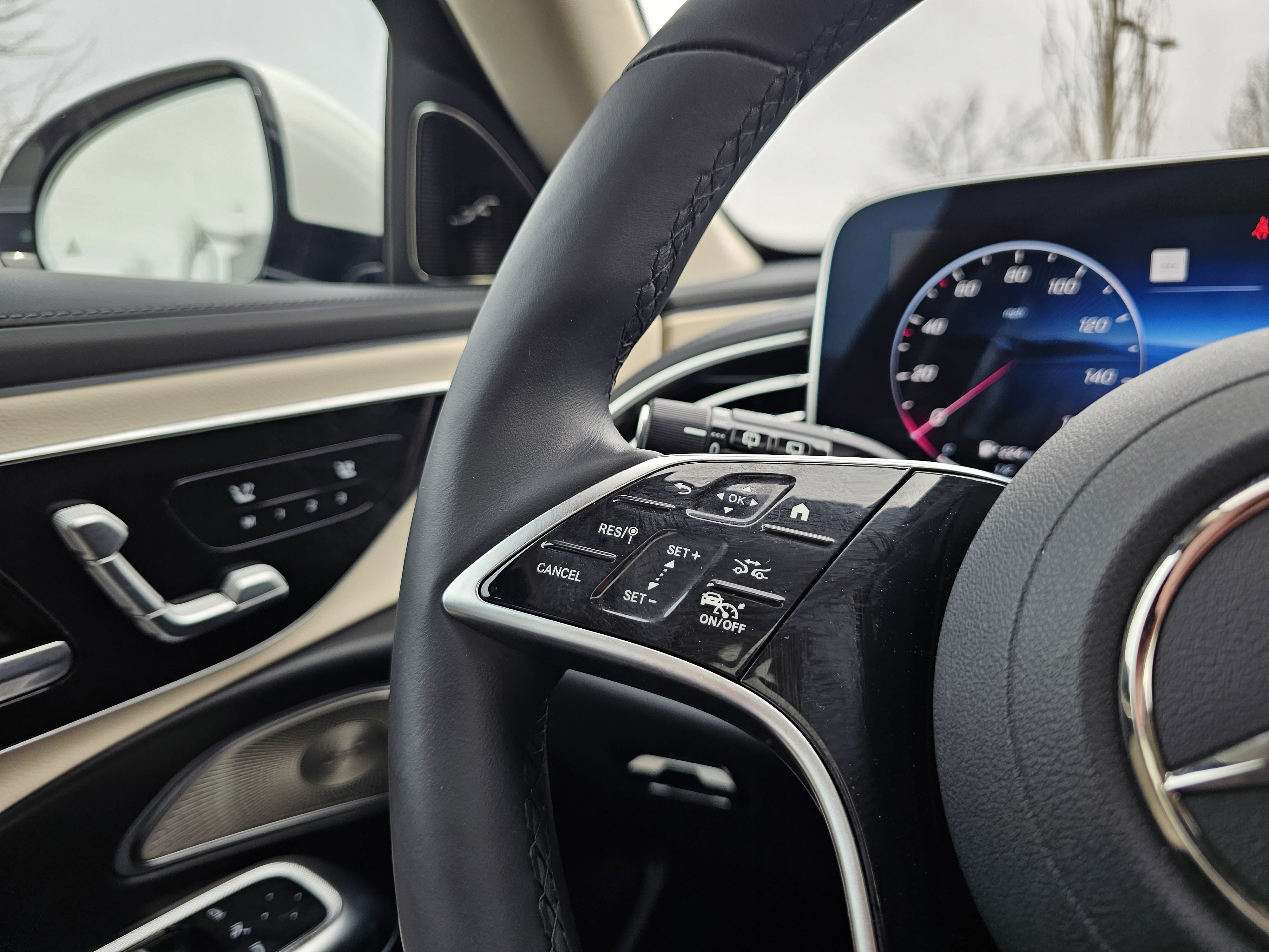 Certified 2024 Mercedes-Benz E 450 4MATIC All-Terrain Wagon image 33