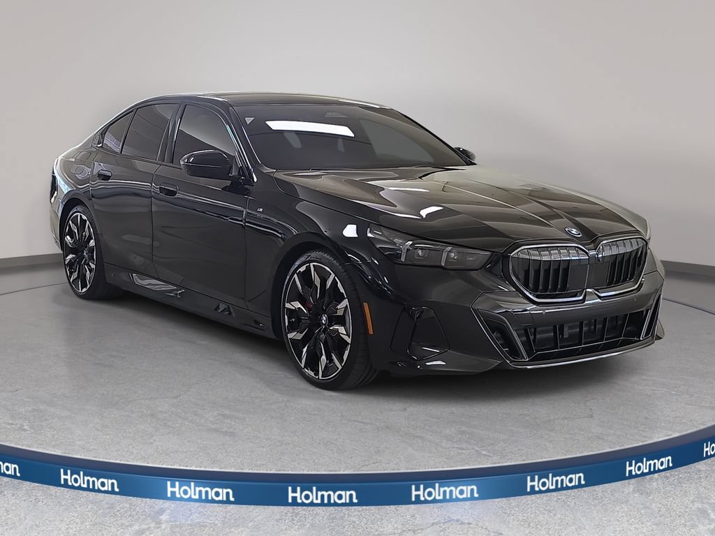 Certified 2026 BMW 550e xDrive AWD/4WD image 4