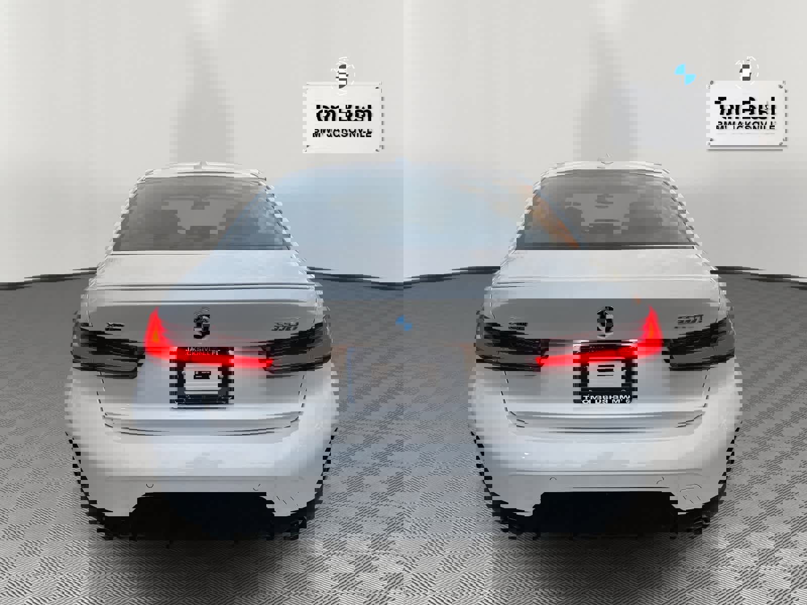 New 2025 BMW 330i xDrive 330i xDrive w/ M Sport Package image 4