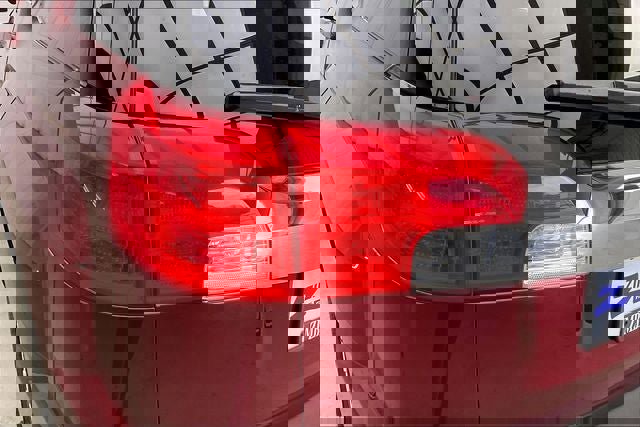 Used 2017 GMC Terrain SLE w/ Technology Package image 26