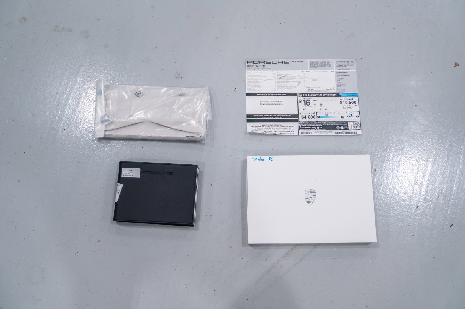 Used 2025 Porsche 718 Boxster Spyder RS image 28