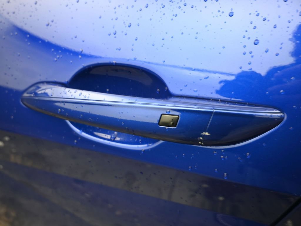 Used 2025 Hyundai Elantra SEL image 16