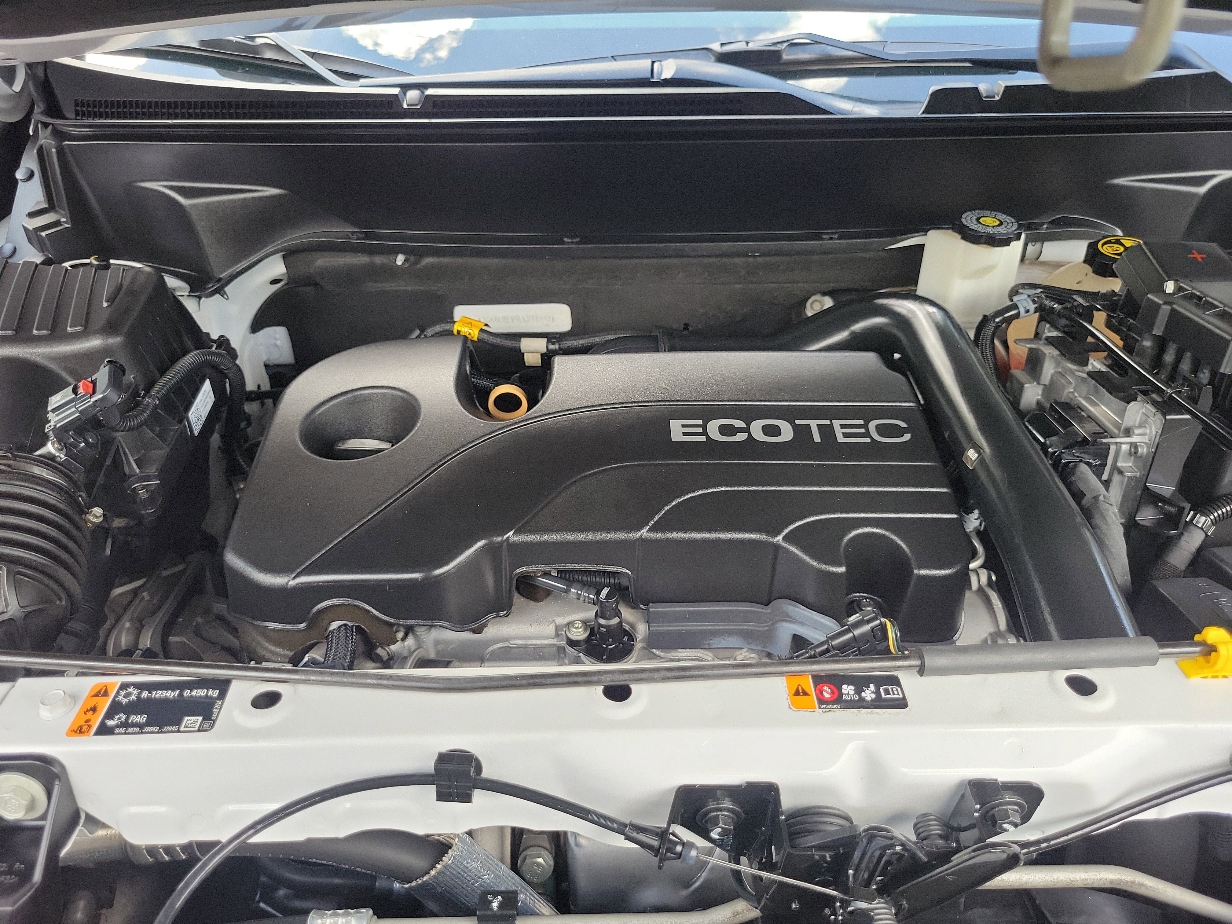 Used 2020 GMC Terrain SLE image 26