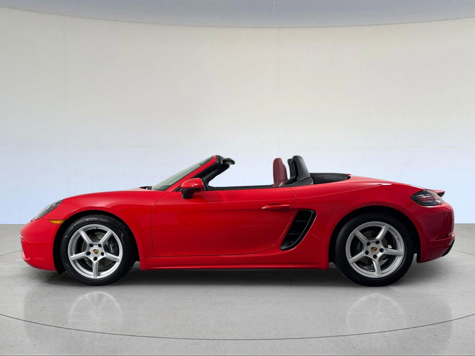 Certified 2025 Porsche 718 Boxster video 2
