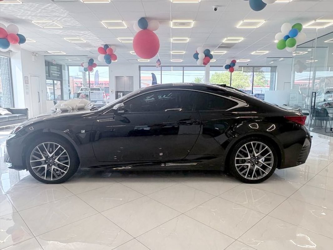 Used 2017 Lexus RC 300 AWD image 4