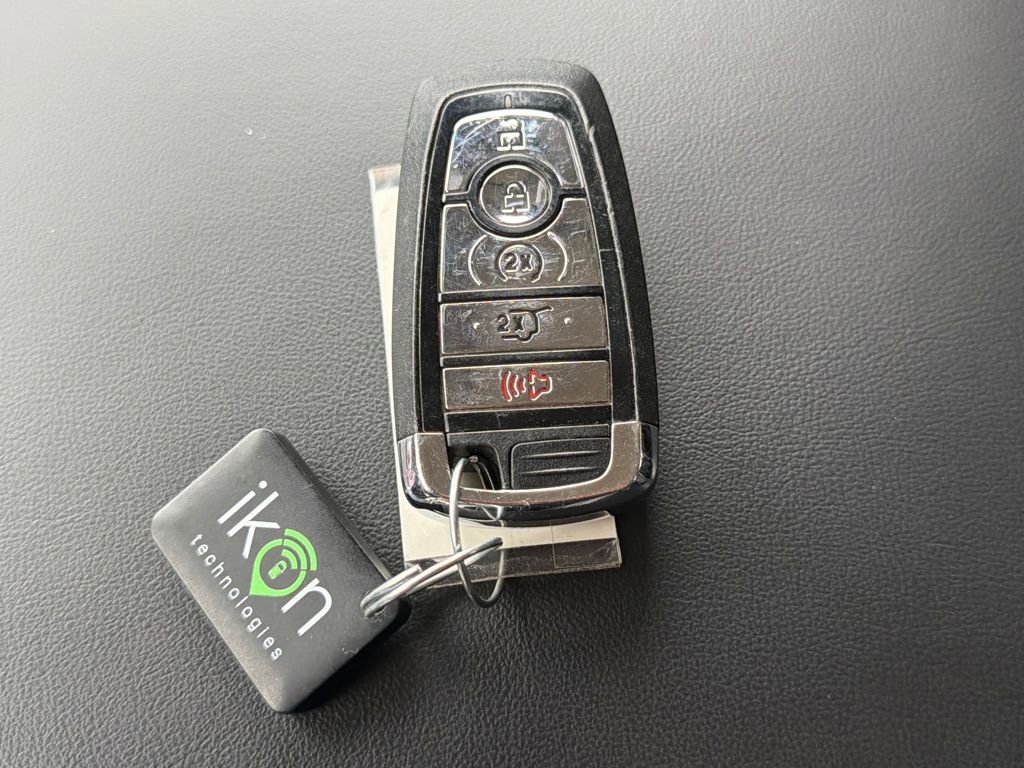 Used 2024 Lincoln Aviator Reserve image 32