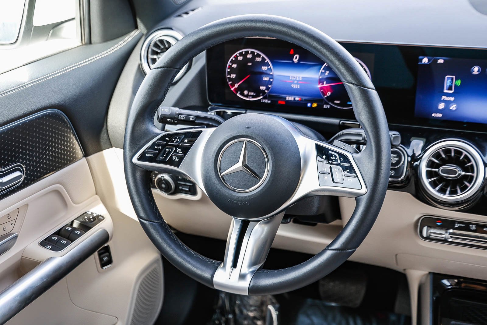 Used 2025 Mercedes-Benz GLA 250 GLA 250 image 13