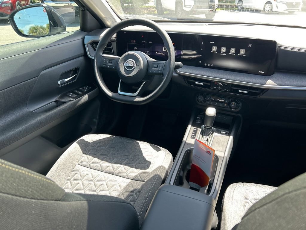 New 2026 Nissan Kicks SV w/ SV Premium Package image 10
