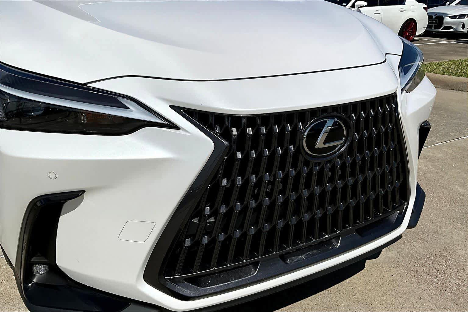 Used 2025 Lexus NX 250 FWD w/ Accessory Package (Z1) image 27