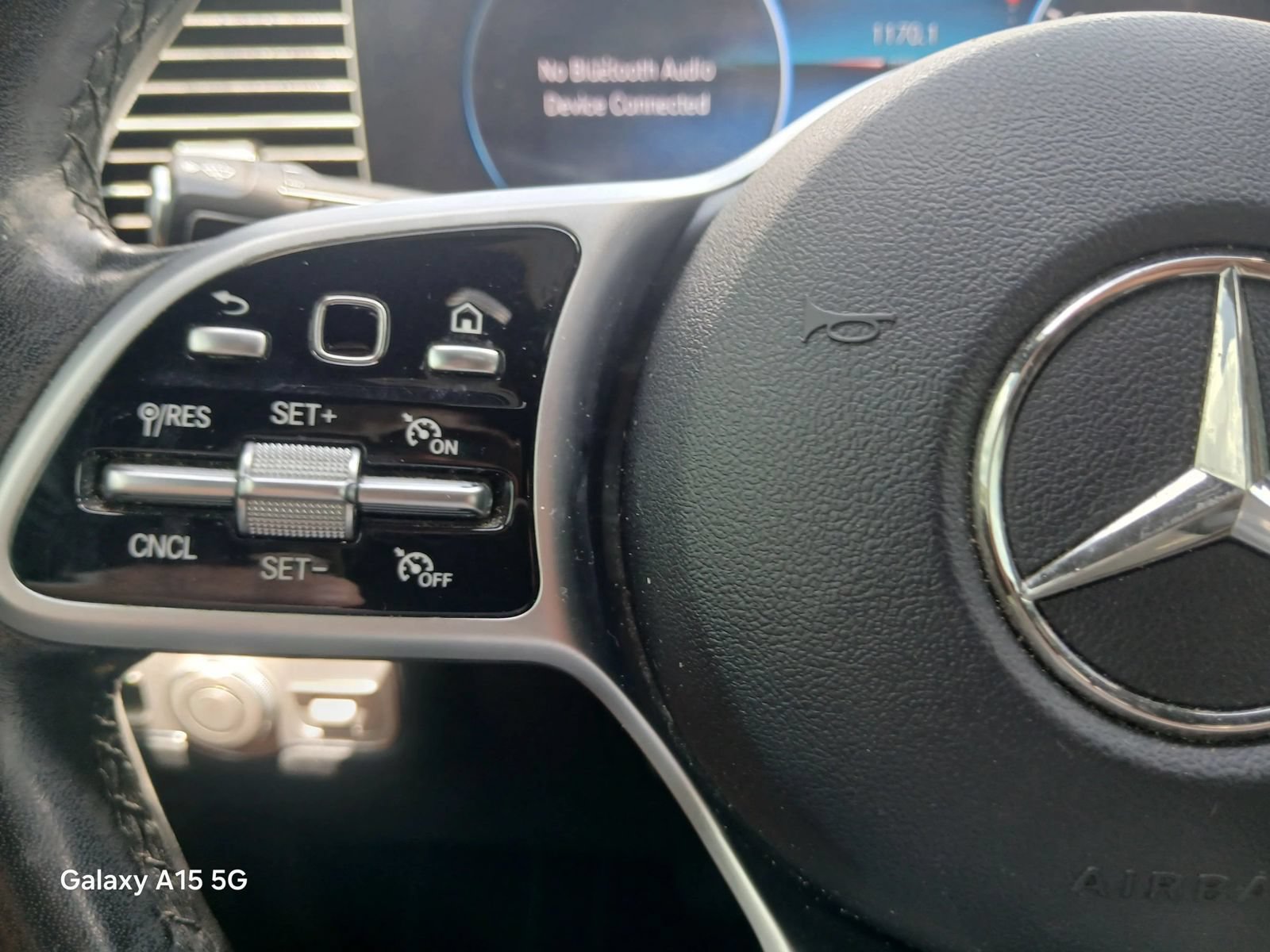 Used 2020 Mercedes-Benz GLE 350 4MATIC image 29