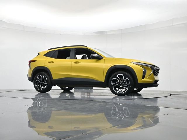 Used 2025 Chevrolet Trax RS w/ Driver Confidence Package image 31