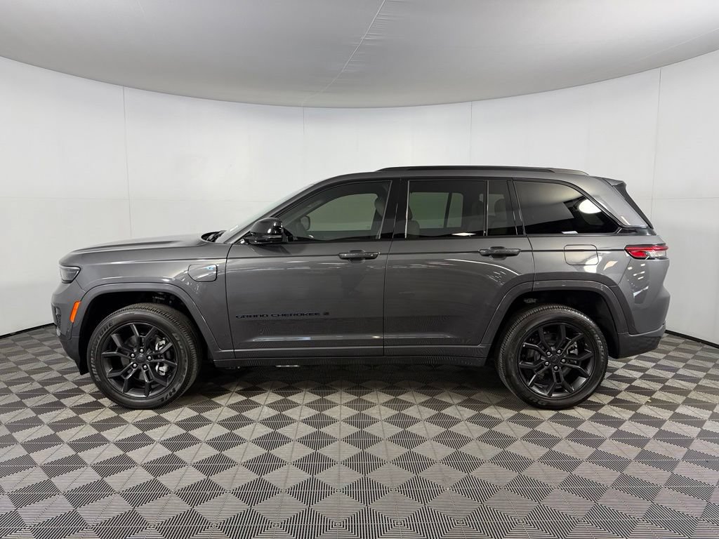 Used 2024 Jeep Grand Cherokee Limited 4xe AWD/4WD image 10