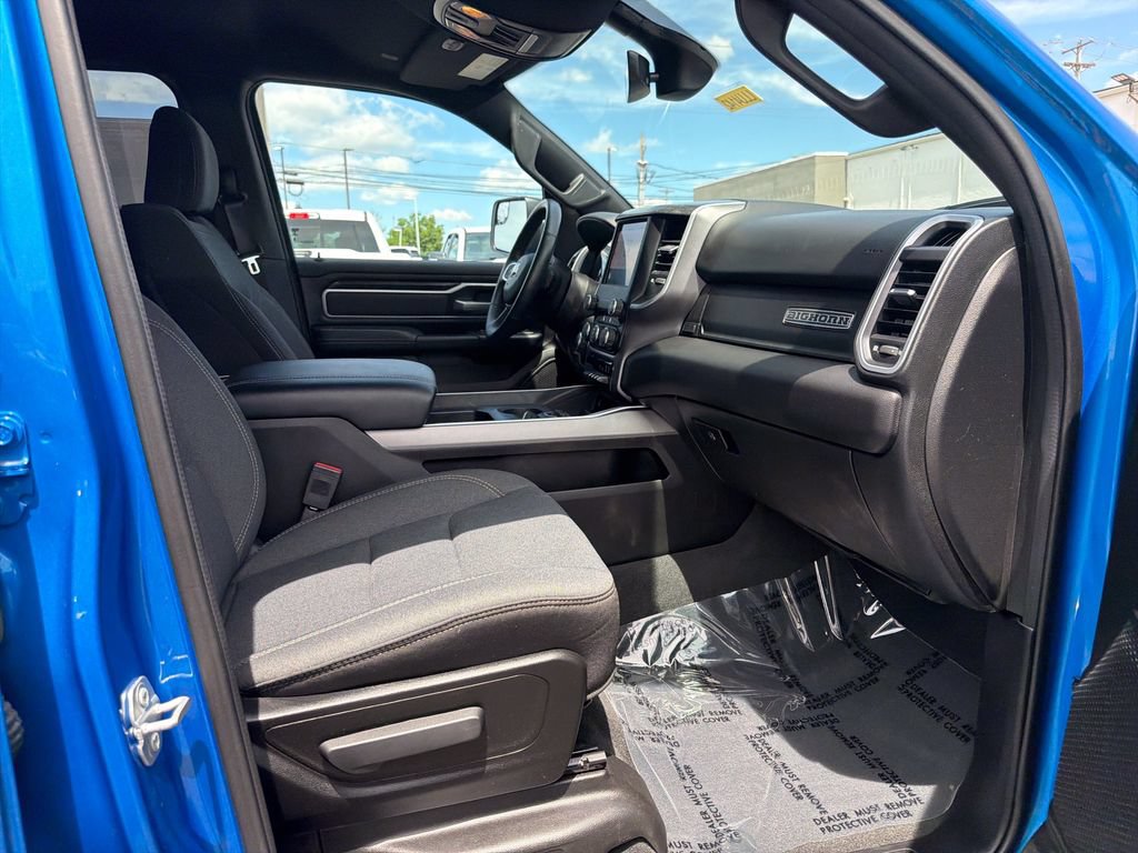 Used 2022 RAM 1500 Big Horn AWD/4WD image 17