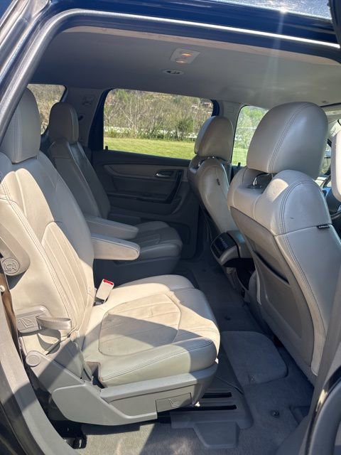 Used 2015 Chevrolet Traverse LTZ AWD/4WD image 37
