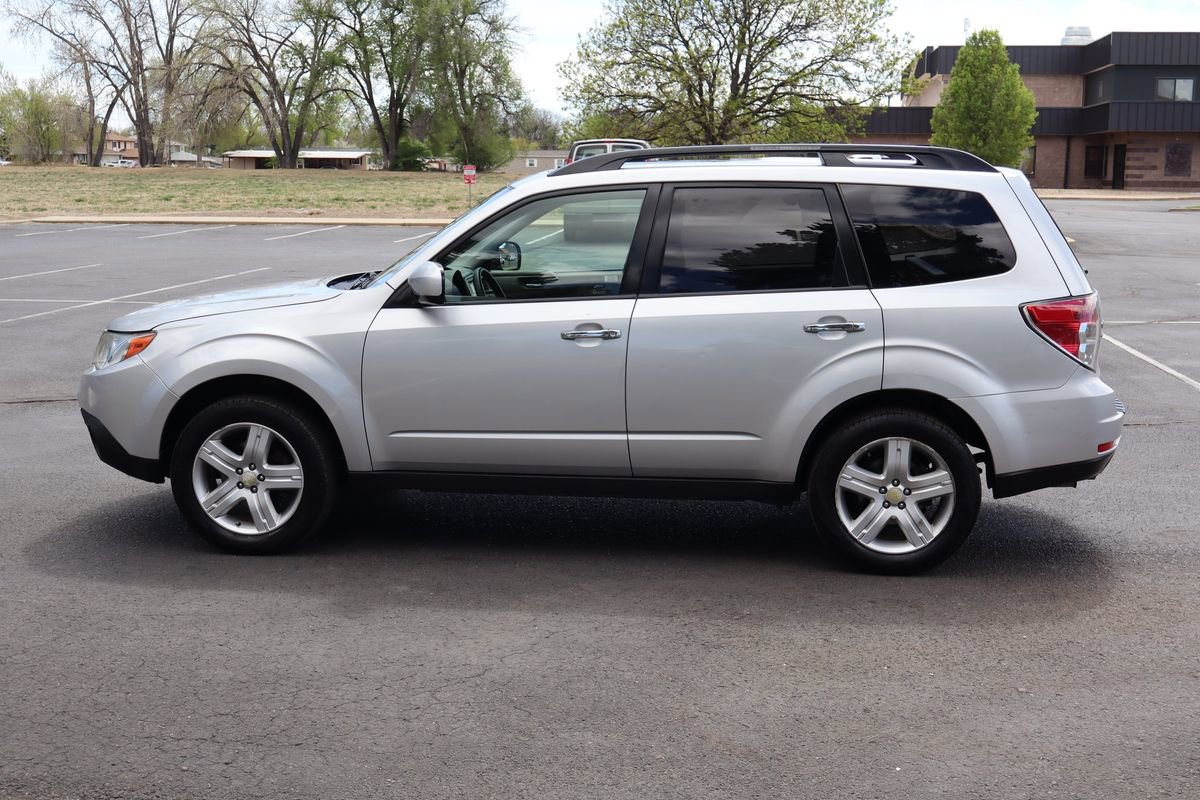 Used 2010 Subaru Forester 2.5X Premium AWD/4WD image 9