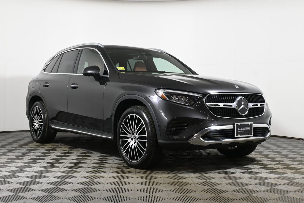 Used 2023 Mercedes-Benz GLC 300 4MATIC image 9