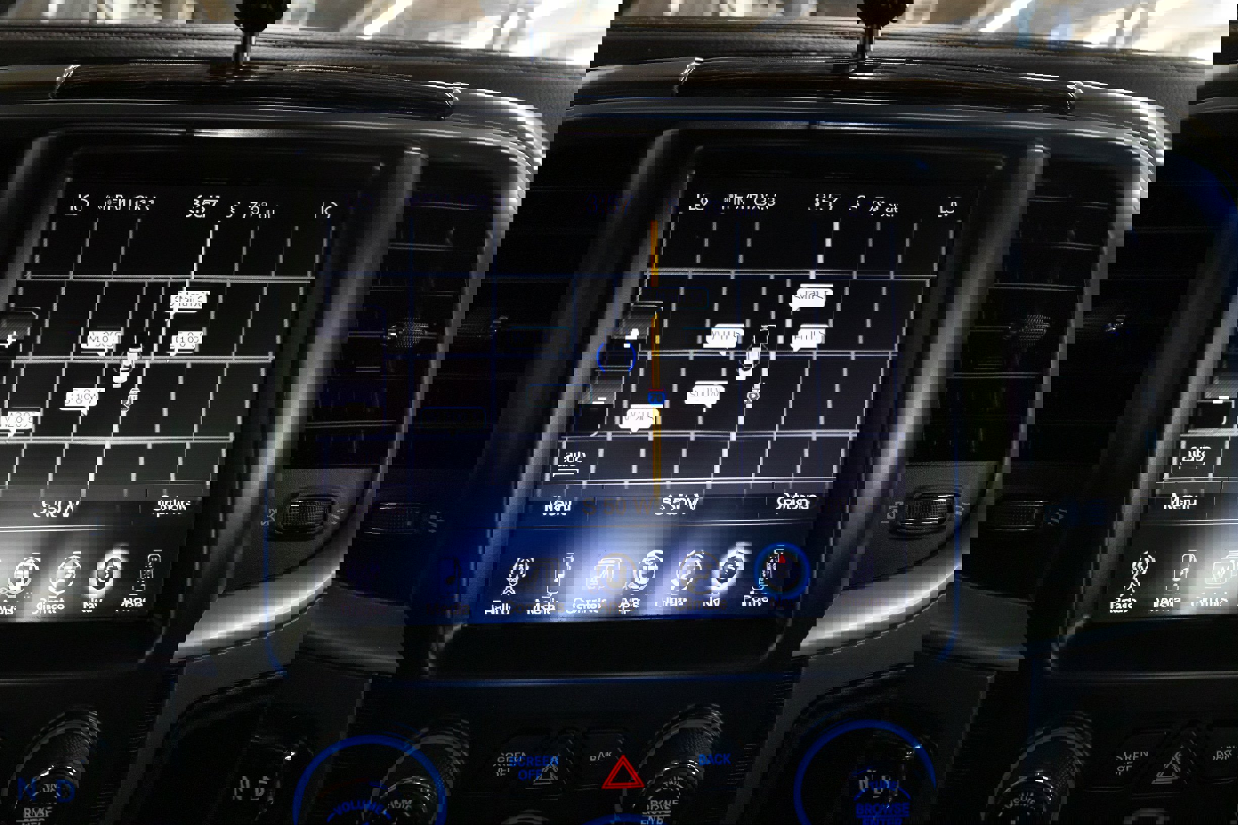 Used 2017 RAM 1500 Limited image 27