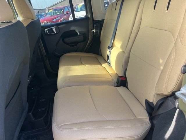 Used 2025 Jeep Wrangler Willys 4xe image 9