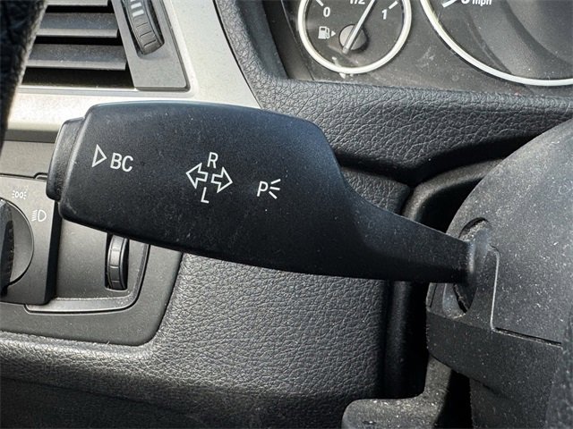 Used 2014 BMW 320i xDrive Sedan image 21