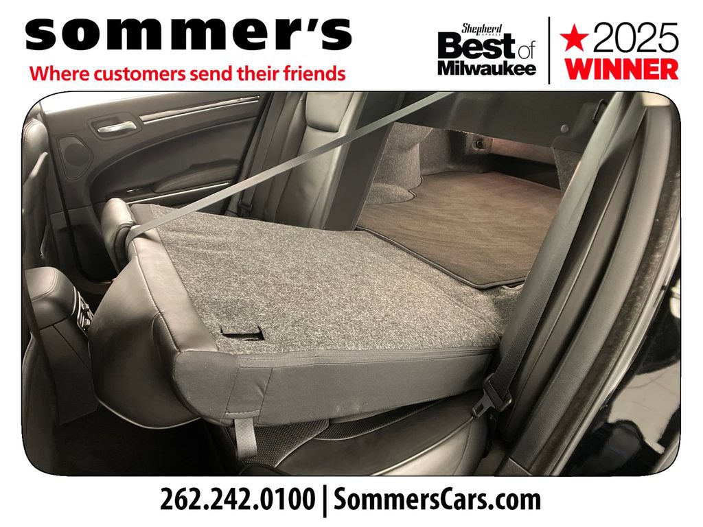 Used 2019 Chrysler 300 Limited w/ Safetytec Plus Group AWD/4WD image 28