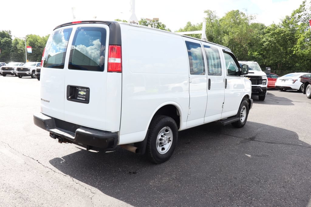 Used 2019 Chevrolet Express 2500 w/ Driver Convenience Package RWD image 25