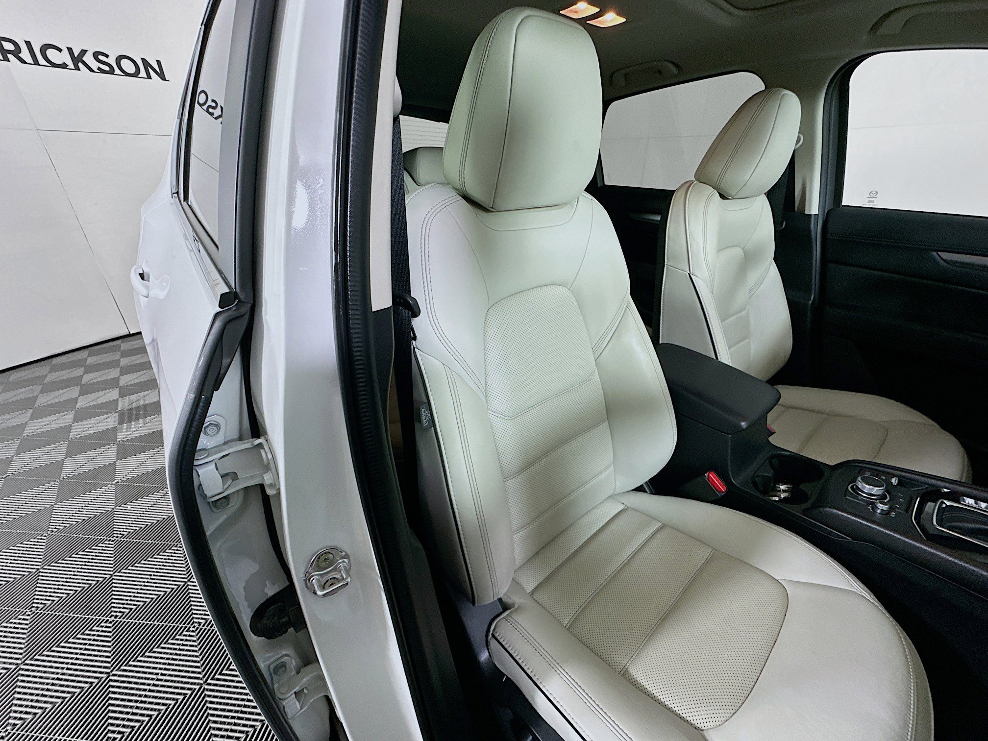 Used 2025 MAZDA CX-5 AWD 2.5 S w/ Preferred Package image 28