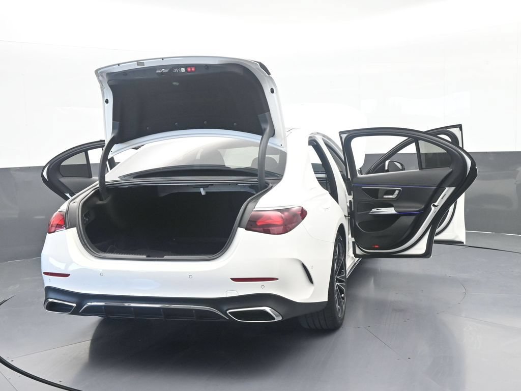Used 2025 Mercedes-Benz E 350 Sedan image 83