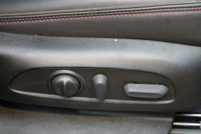 Certified 2023 Chevrolet Traverse RS image 10