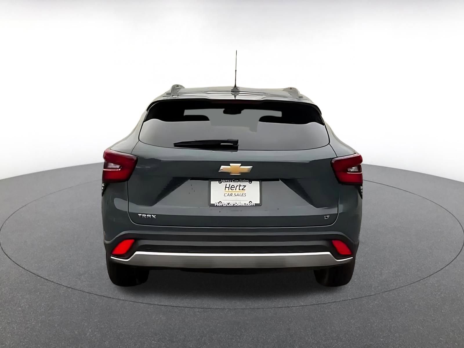 Used 2025 Chevrolet Trax LT image 12
