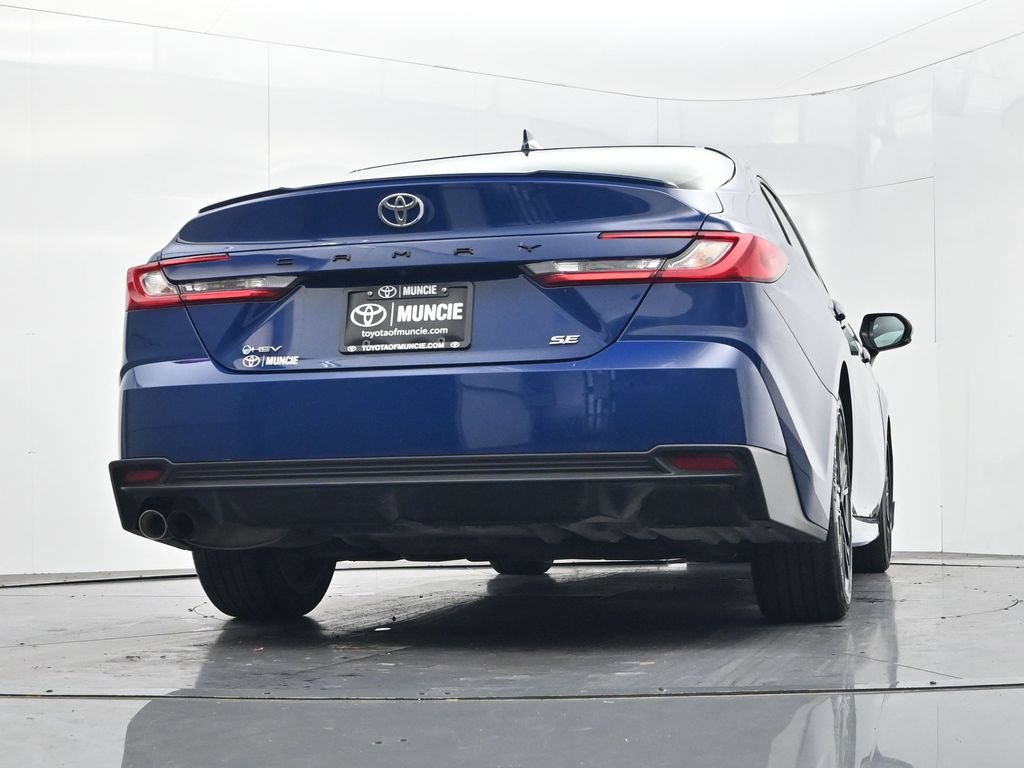Used 2025 Toyota Camry SE FWD image 45