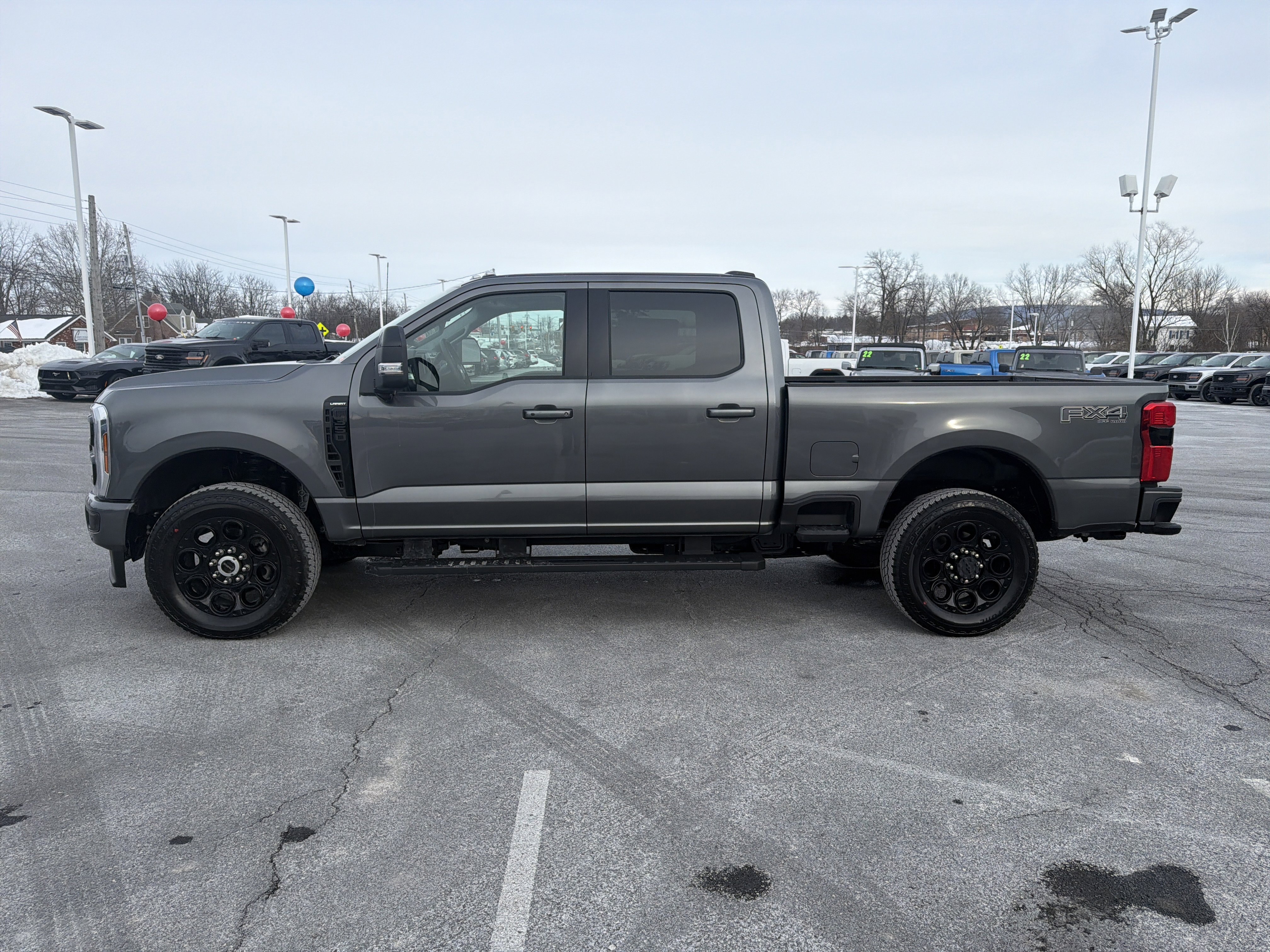 New 2026 Ford F350 Lariat w/ Black Appearance Package image 7