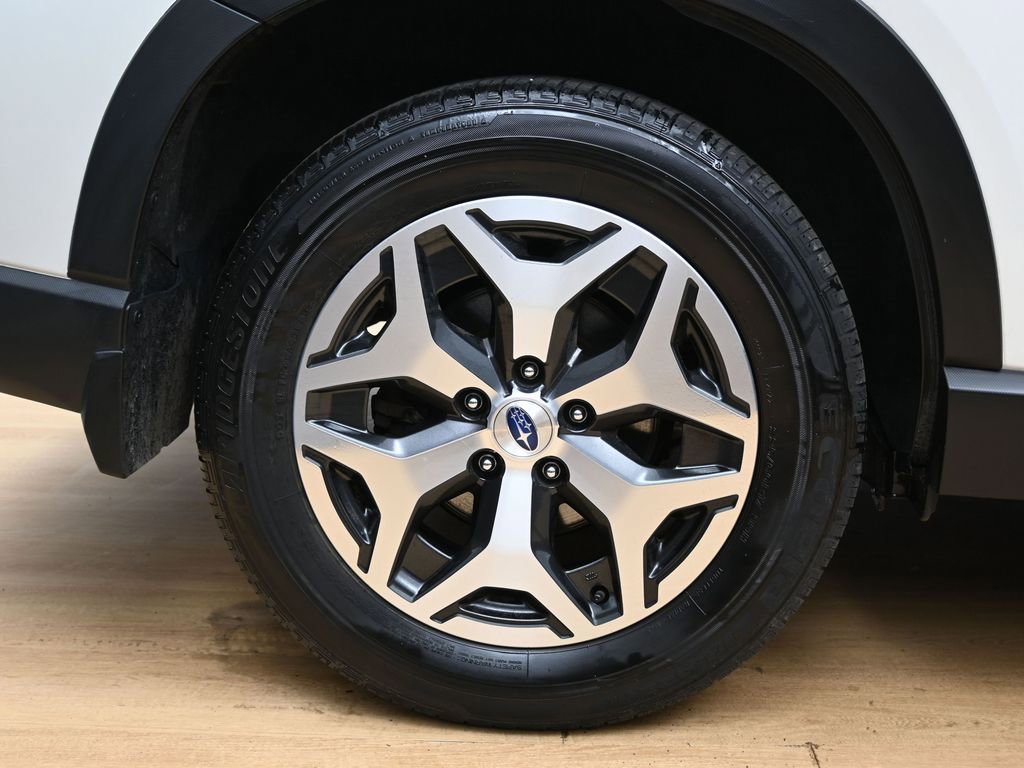Used 2024 Subaru Forester Premium image 14