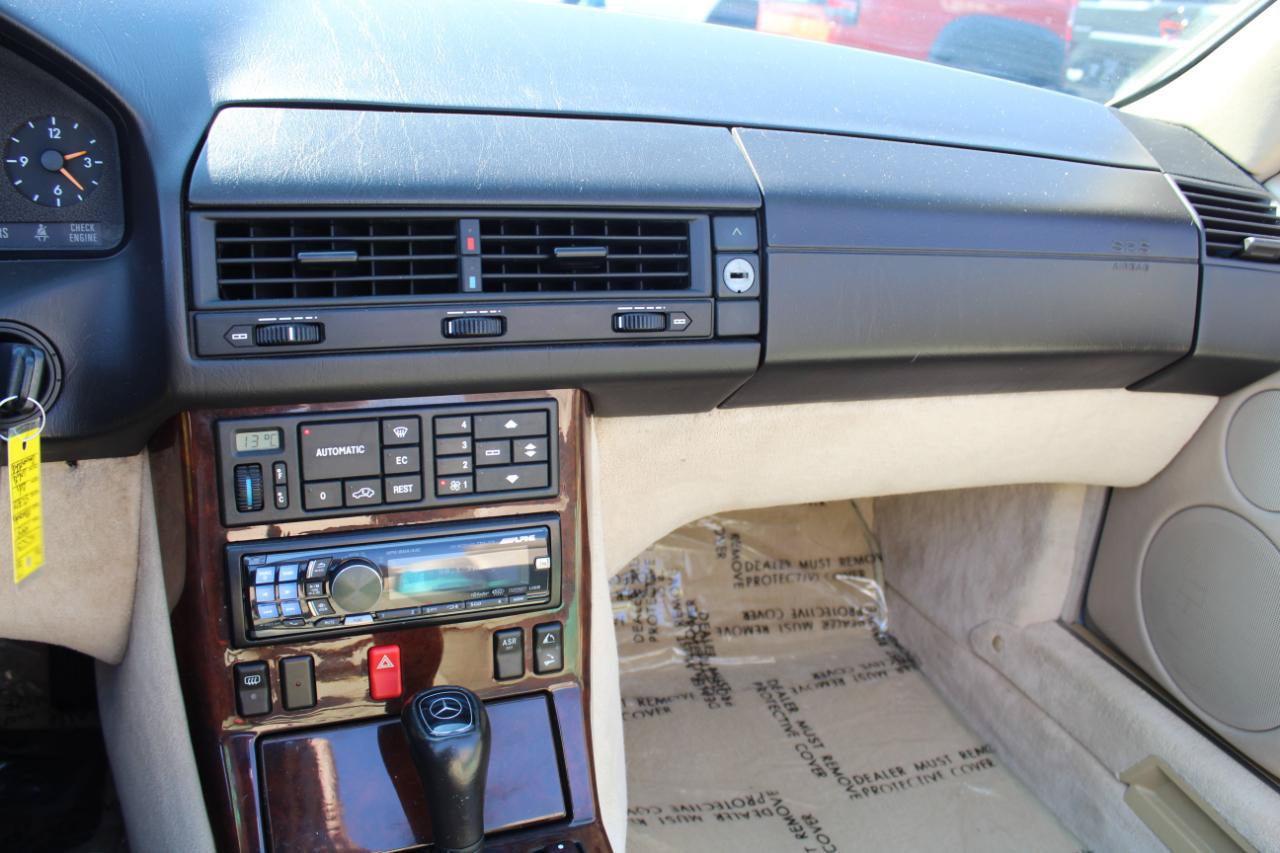 Used 1995 Mercedes-Benz SL 320 image 13